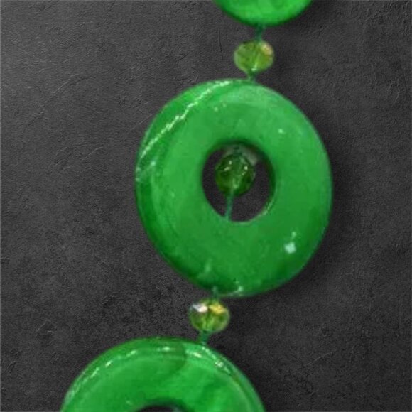 Vintage Emerald Green Glass & Aurora Borealis Statement Necklace - Picture 7 of 8